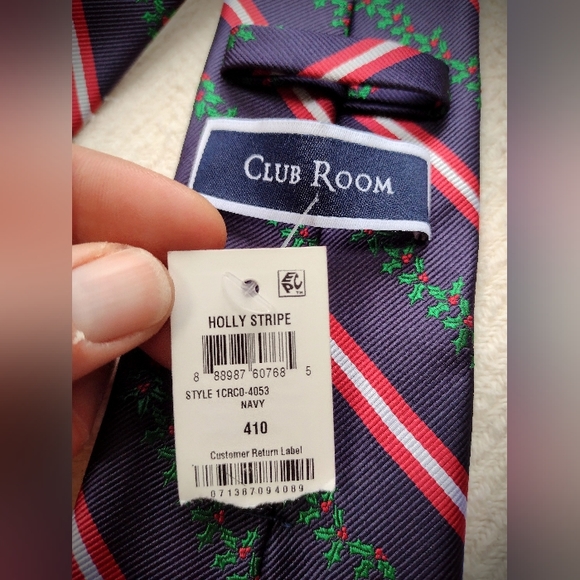 NWT Holiday Tie 'Holly Stripe' Navy 410, Brand New Club Room, Great Gift! - Picture 4 of 7